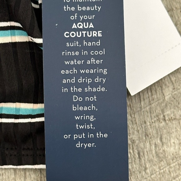 Aqua Couture Large Bikini Top Front Wirefree Padded Bra Stripe Black Blue NWT - Picture 7 of 9